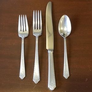 Holmes & Edwards Pageant Silverplate Setting